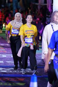 BIB: 4831, 3719
                            <button type="button" onclick="openModal(26261605)" class="btn btn-primary btn-sm float-right btn-popup" data-toggle="modal" data-target=".modal-high-quality">
                        <i class="fas fa-shopping-cart"></i> Add to Cart
                    </button>
                                            <button type="button" onclick="isThisMe(26261605, true)" class="btn btn-success btn-sm float-right btn-popup btn-isme hidden" data-toggle="tooltip" data-placement="bottom" title="นี่คือรูปของคุณใช่ไหม คลิกที่นี่เพื่อเอาเข้าอัลบั้ม">
                        <i class="fas fa-plus"></i> Add to album
                    </button>
                    <button type="button" onclick="isThisMe(26261605, false)" class="btn btn-warning btn-sm float-right btn-popup btn-isnotme hidden">
                        <i class="fas fa-ban"></i> Remove from album
                    </button>